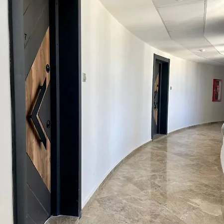 Perfect Studio In Cctowers
